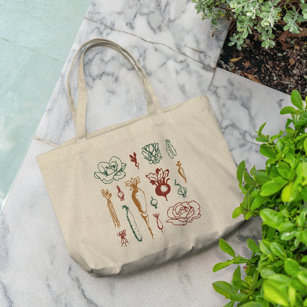 Veggie_Market_Tote_CottonTote_L_Pool_Mockup.png